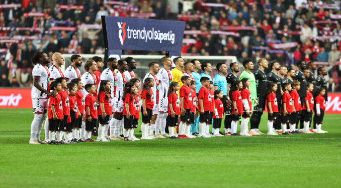 Süper Lig’de küme düşen üçüncü takım belli oldu