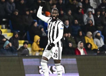 Beşiktaş, Arthur Masuaku ile yollarını ayırdı