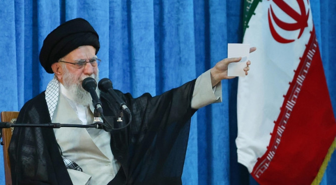 Hamaney’den İsrail ve ABD’ye gözdağı