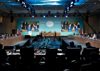 İİT Özel Oturumu İstanbul’da gerçekleştiriliyor