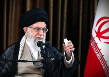 İddia: Hamaney’e suikast planını Trump engelledi