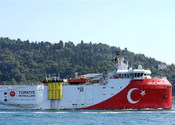 Oruç Reis ilk kıtalar arası görevini tamamladı