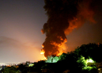 Petrol depoları İsrail’in hedefinde