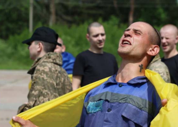 Zelenskiy, yeni esir takasının başladığını duyurdu