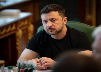 Zelenskiy’den kritik adım: Barış görüşmeleri için heyeti onayladı