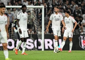 Beşiktaş Shakhtar Donetsk’e 4-2 yenildi