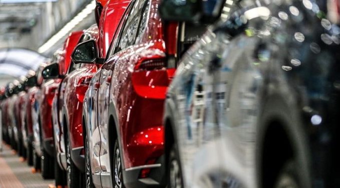 Otomobillerde ÖTV oran ve matrahları değişti: Hem zam hem indirim bir arada