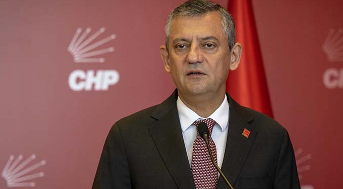 Özel’den PKK açıklaması: Silah bırakma kararını memnuniyetle karşılıyoruz