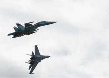 Rusya Ukrayna’nın askeri tesislerine saldırdı