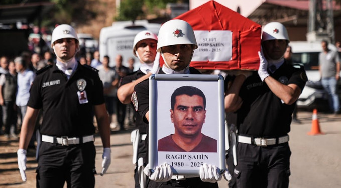 Yangında şehit olan orman işçisine son görev