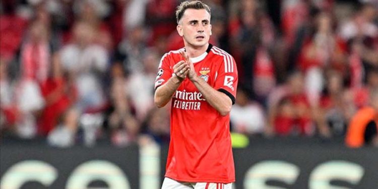 Benfica açıkladı: Kerem Aktürkoğlu Fenerbahçe’de!