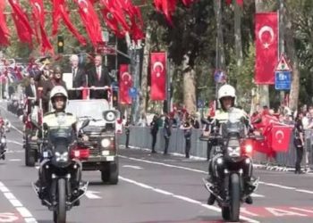 Büyük Zafer, Vatan Caddesi’nde törenle kutlandı