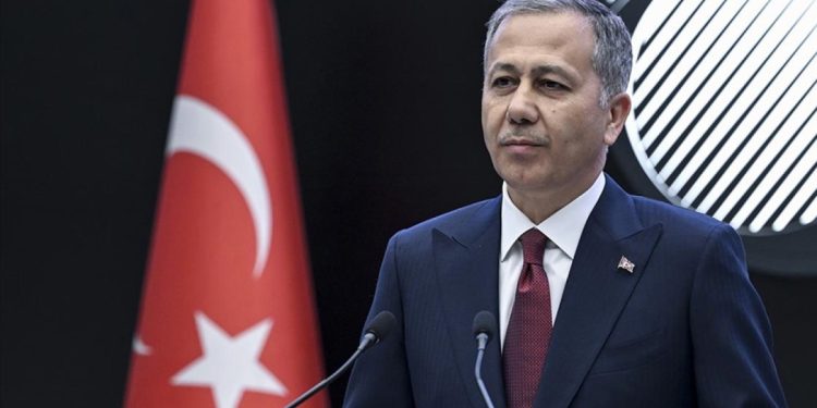 Çanakkale’deki orman yangını kontrol altına alındı