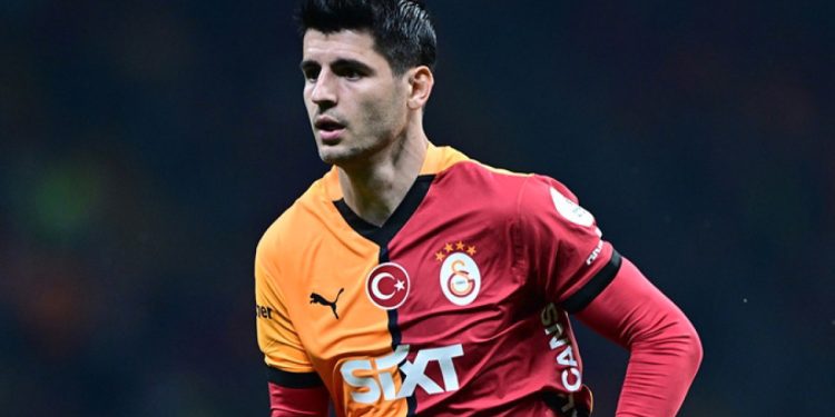 Galatasaray’da ayrılık! KAP’a bildirildi