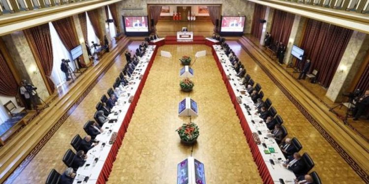 Komisyon bu kez ‘gizli’ toplandı