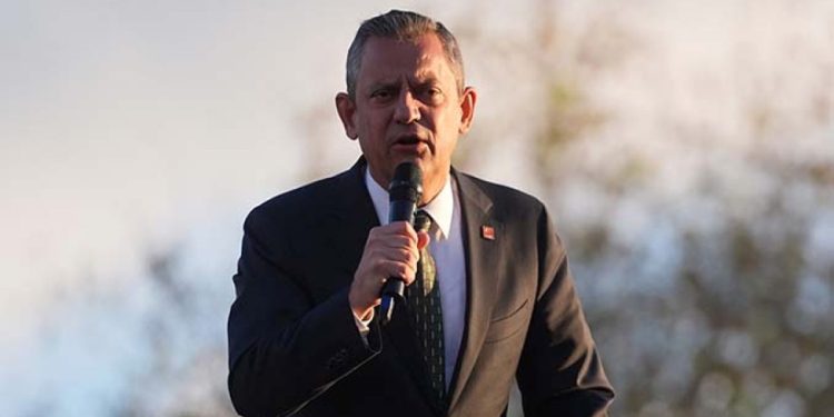 Özel Erdoğan’a yüklendi: Böyle mi alacaksın Aydın’ı!