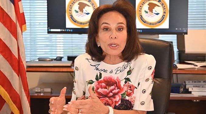 TV sunucusu Washington Bölge Savcısı oldu