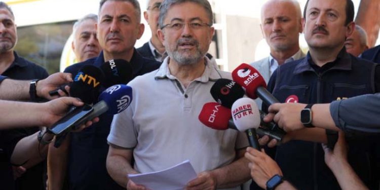 Yumaklı açıkladı: Gelibolu’da yangın kontrol altında