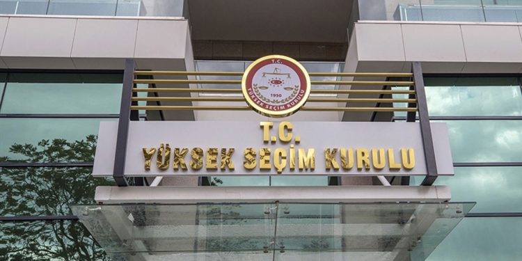 CHP’nin kurultayı YSK’ya taşındı