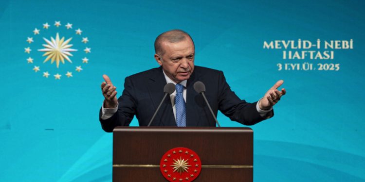 Erdoğan: Netanyahu denilen kafirin o kıyamına asla seyirci kalamayız