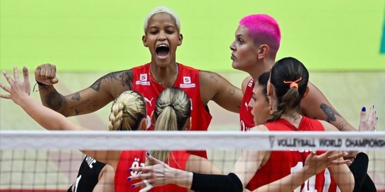 Filenin Sultanları finalde!