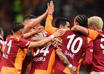 Galatasaray Konya’dan 3 puanı 3 golle aldı