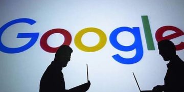 Google servisleri bir saat erişime kapandı