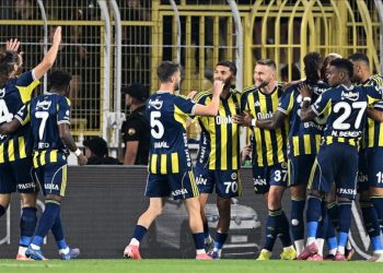Tedesco dönemi başlıyor: Fenerbahçe-Trabzonspor rekabetinde 138. randevu