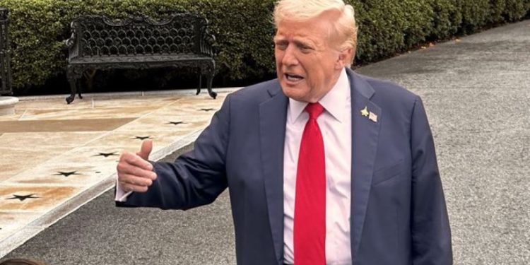 Trump’tan Hamas’a tehdit, generallere uyarı