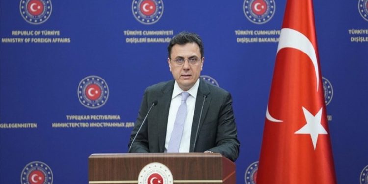 Dışişleri: İsrail’de tutulan 14 vatandaşımız Ürdün’e geçti