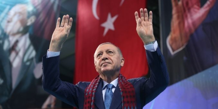 Erdoğan: Deniz üzerine 3. havalimanını Trabzon’a yapacağız