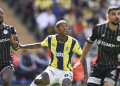Fenerbahçe’de bir ayrılık daha