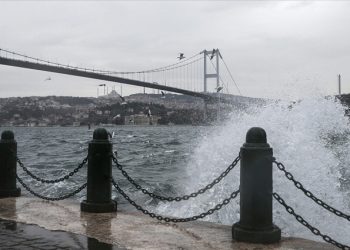 İstanbul Valiliği uyardı: Marmara’da fırtına ve kuvvetli rüzgar