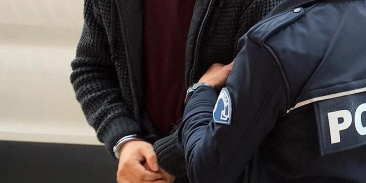 Sahte e-imza soruşturmasında 23 kişi hakkında tutuklama kararı