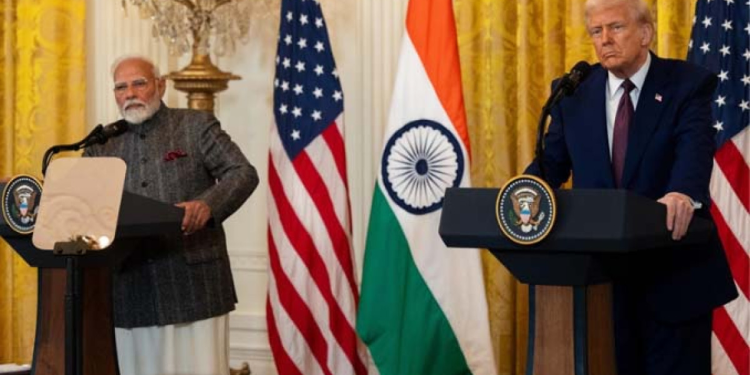 Trump duyurdu: Hindistan Rus petrolünü bırakıyor