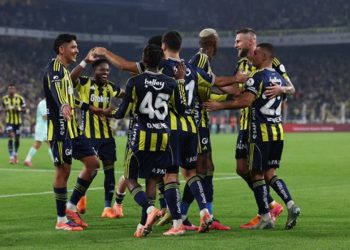 Fenerbahçe Kayserispor’u 4-2 yendi