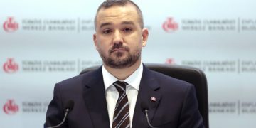 Karahan: Hedefimiz enflasyonu tek haneye indirip yüzde 5’te sabit tutabilmek