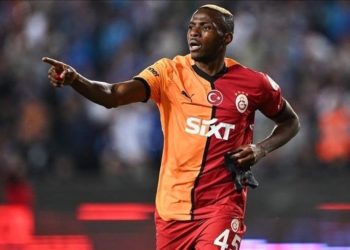 Osimhen Avrupa’nın radarında! Rekor teklif geliyor