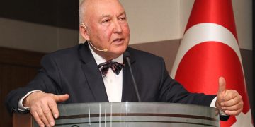 Prof. Övgün Ahmet Ercan’dan üzen haber