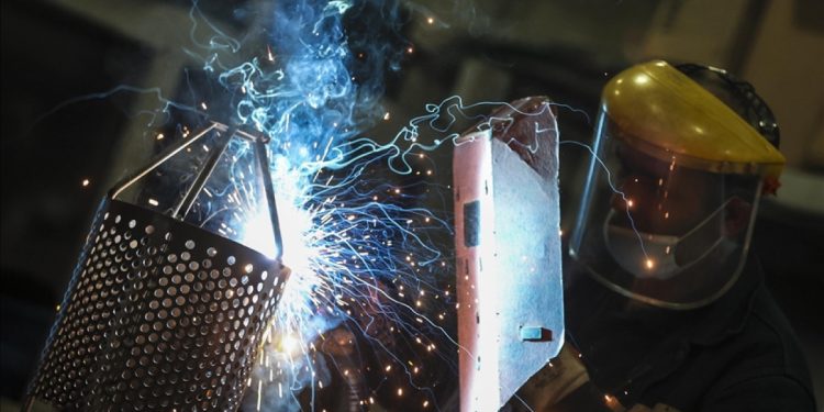 Sanayi üretiminde eylülde frene basıldı