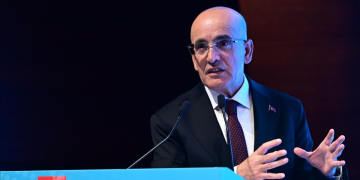 Şimşek: Türkiye ihracatta rekabet gücünü artırıyor