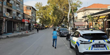 Sındırgı’da 4.3 büyüklüğünde deprem