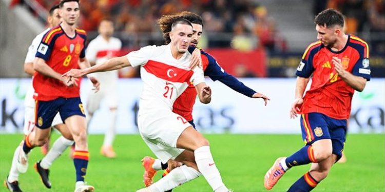 Türkiye deplasmanda İspanya ile berabere kaldı