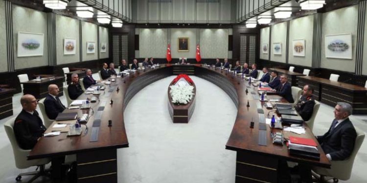 Yılın son MGK toplantısı Külliye’de başladı