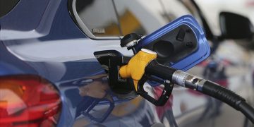 Akaryakıtta sürpriz gelişme: Benzine indirim geliyor