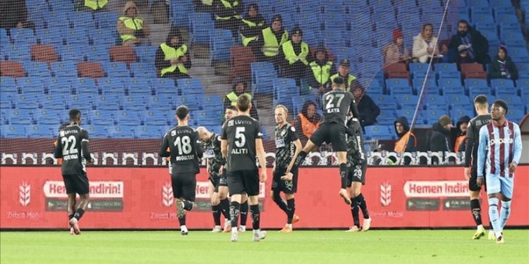 Alanyaspor, kupada Trabzonspor’u tek golle mağlup etti