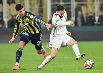 Beşiktaş kupada Fenerbahçe derbisini kazandı