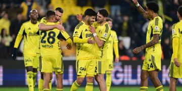 Fenerbahçe, TÜMOSAN Konyaspor’u 4-0 mağlup etti