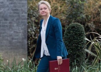 İngiltere’den Ukrayna’ya enerji altyapısı için 10 milyon sterlin destek