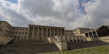 TBMM’de stajyer çocuklara taciz skandalında 1 kişi tutuklandı